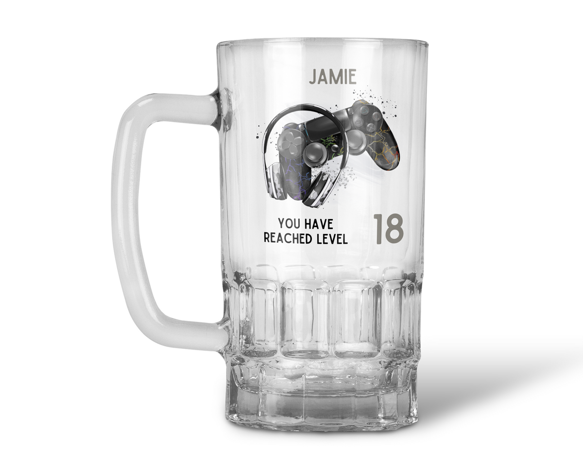 Personalised 20oz Pint Clear Glass Beer Tankard Mug - Level 18 Gamer Design